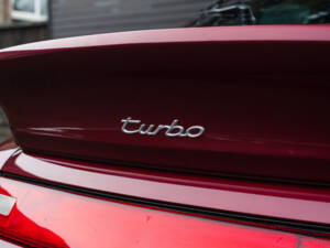 Image 10/45 of Porsche 911 Turbo (1997)