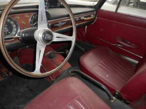 Image 24/43 de FIAT 1500 (1960)