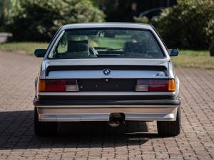 Bild 21/49 von BMW M 635 CSi (1986)