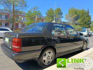 Image 4/10 of Lancia Thema 8.32 (1988)