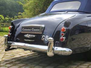 Imagen 7/47 de Bentley S1 DHC Park Ward (1956)