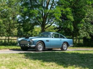 Bild 1/50 von Aston Martin DB 4 (1960)