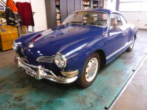 Bild 46/50 von Volkswagen Karmann Ghia 1500 (1970)