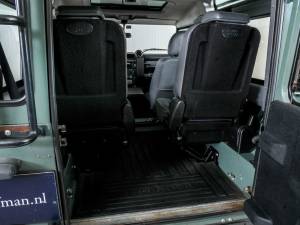 Image 37/50 of Land Rover Defender 90 TD4 (2008)