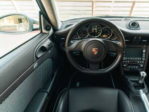 Image 11/20 of Porsche 911 Sport Classic (2010)