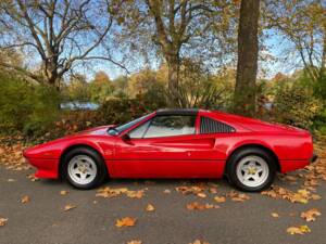 Image 7/50 of Ferrari 308 GTS Quattrovalvole (1983)