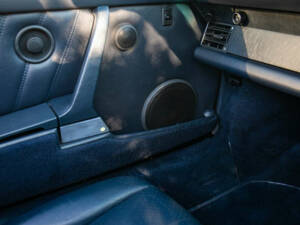 Image 18/31 of Porsche 911 Carrera 3.2 (1987)