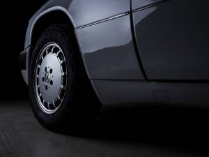 Bild 37/40 von Mercedes-Benz 300 TE (1991)