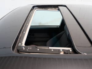 Bild 24/32 von BMW 635 CSi (1986)