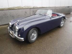 Image 40/50 de Jaguar XK 150 OTS (1959)