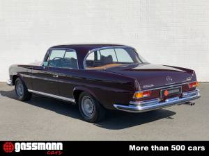 Imagen 7/15 de Mercedes-Benz 280 SE 3,5 (1971)