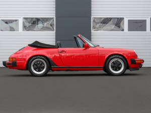 Imagen 5/29 de Porsche 911 Carrera 3.2 (1984)