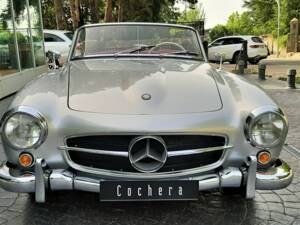 Immagine 2/13 di Mercedes-Benz 190 SL (1957)