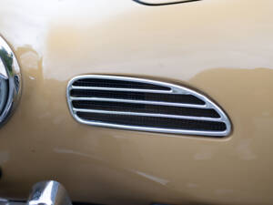 Bild 29/61 von Volkswagen Karmann Ghia 1600 (1970)