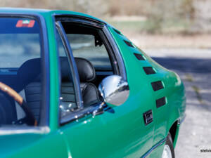 Image 21/49 de Alfa Romeo Montreal (1974)