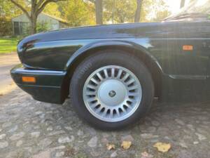 Afbeelding 5/76 van Jaguar XJ12 6.0 (1995)