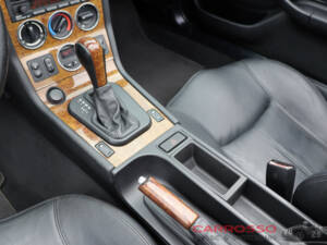 Immagine 32/50 di BMW Z3 Cabriolet 3.0 (2000)