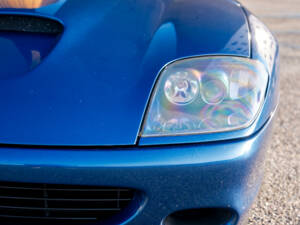 Image 4/72 of Ferrari 550 Maranello (2000)