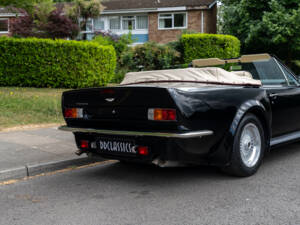 Immagine 15/32 di Aston Martin V8 Vantage Volante (1988)