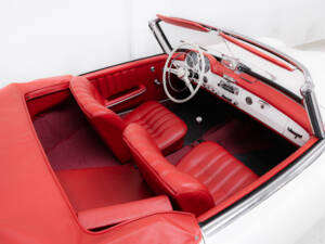 Image 18/31 of Mercedes-Benz 190 SL (1961)