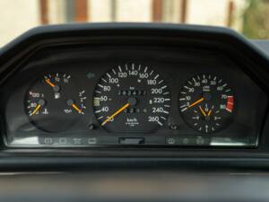 Bild 34/50 von Mercedes-Benz 300 CE-24 (1991)