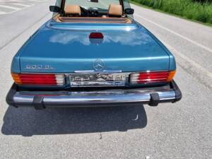 Image 74/82 of Mercedes-Benz 560 SL (1986)