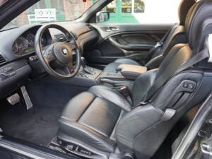 Imagen 12/30 de BMW 330Ci (2003)