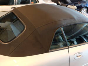 Afbeelding 18/36 van Jaguar XKR (2001)