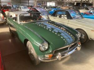 Immagine 2/14 di MG MGB (1970)