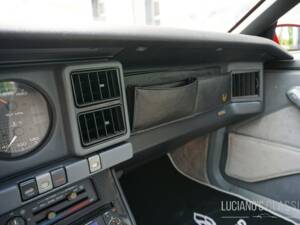 Bild 47/66 von Pontiac Firebird TransAm (1989)