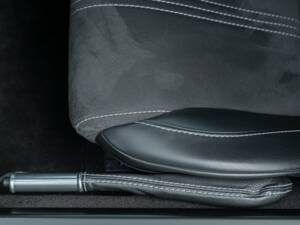 Afbeelding 33/50 van Aston Martin V8 Vantage S (2013)