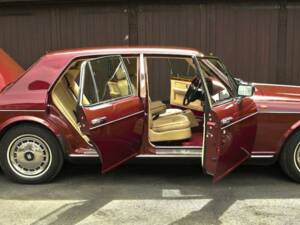 Image 16/50 de Rolls-Royce Silver Spirit III (1995)