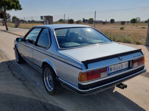 Image 3/15 de BMW 635 CSi (1983)