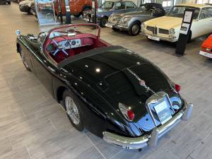 Immagine 15/22 di Jaguar XK 150 3.4 S OTS (1958)