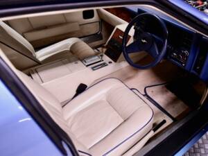 Imagen 38/50 de Aston Martin Lagonda (1989)
