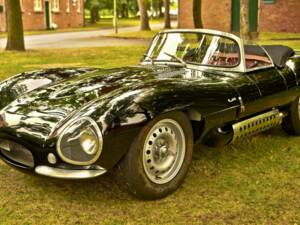 Image 6/50 of Jaguar XK-SS (1967)