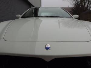 Imagen 11/99 de Maserati Quattroporte 4.2 (2007)