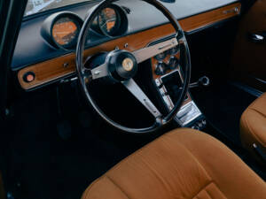 Image 40/78 de Alfa Romeo 1750 Berlina (1970)