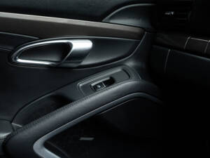 Imagen 30/51 de Porsche 911 Turbo (2014)