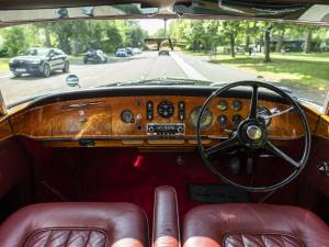 Image 12/28 of Bentley S 2 Continental (1961)