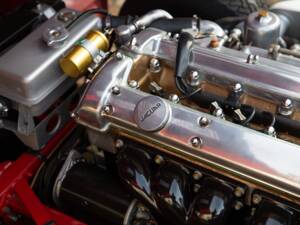 Image 35/50 of Jaguar E-Type 3.8 Flat Floor (1961)