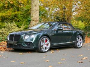 Bild 37/49 von Bentley Continental GTC V8 S (2017)