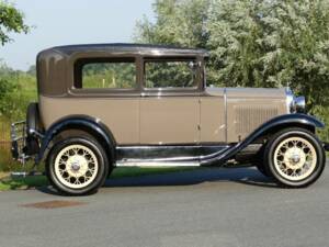 Image 2/15 de Ford Modell A Tudor Sedan (1930)