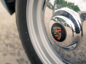Immagine 22/46 di Porsche 356 B 1600 Roadster (1961)