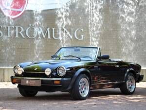 Imagen 3/26 de FIAT 124 Spider Volumex (1985)