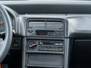 Image 47/80 of Honda CRX (1991)
