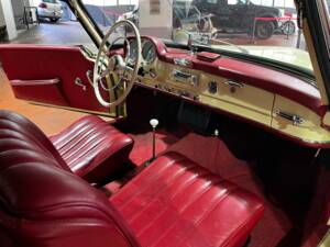 Image 12/58 of Mercedes-Benz 190 SL (1955)