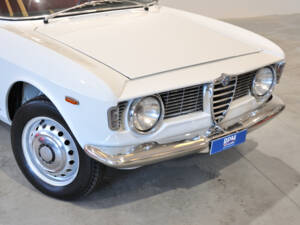 Immagine 9/30 di Alfa Romeo Giulia 1600 Sprint GT (1964)