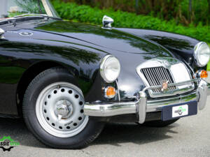 Image 16/50 de MG MGA Twin Cam (1958)