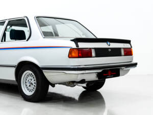 Image 23/50 of BMW 320&#x2F;6 (1982)